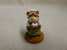 Wee Forest Folk Pudding Anyone Green Christmas M-250 Retired Mouse
