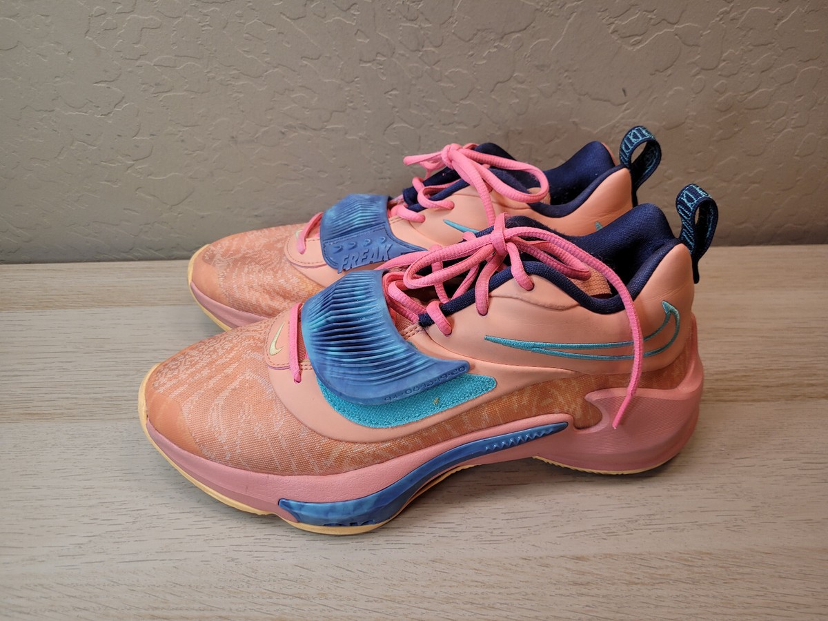 Nike Zoom Freak 3 Stay Freaky Crimson Bliss DA0694-600 GIANNIS