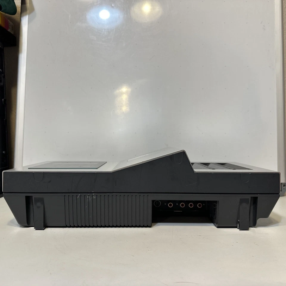 VINTAGE NAKAMICHI SOUNDSPACE 8 ORIGINAL 5 DISC MUSICBANK CD CHANGER - UNTESTED - Image 4 of 4