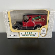 NIB ERTL ANHEUSER BUSCH BUDWEISER DELIVERY 1923 DIECAST METAL TRUCK