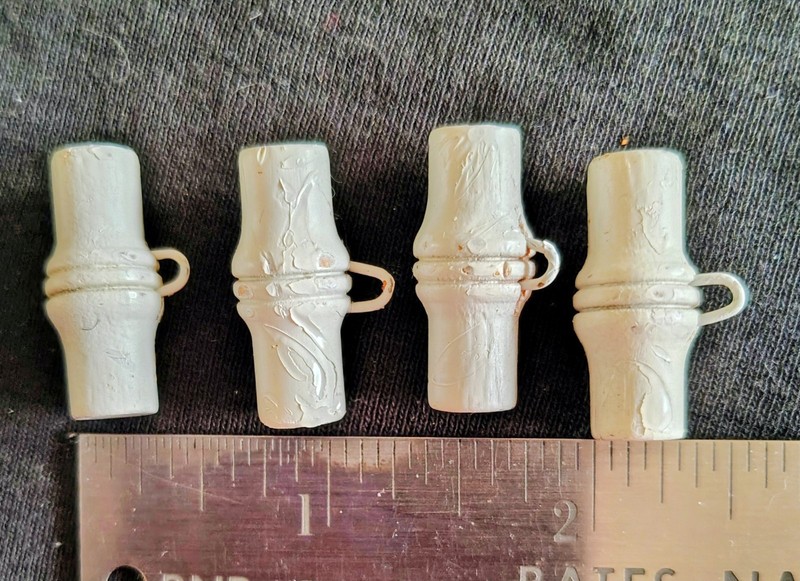 Lot of 4 Vintage White Bamboo Toggle Buttons Molded Plastic Shank NYC Garm