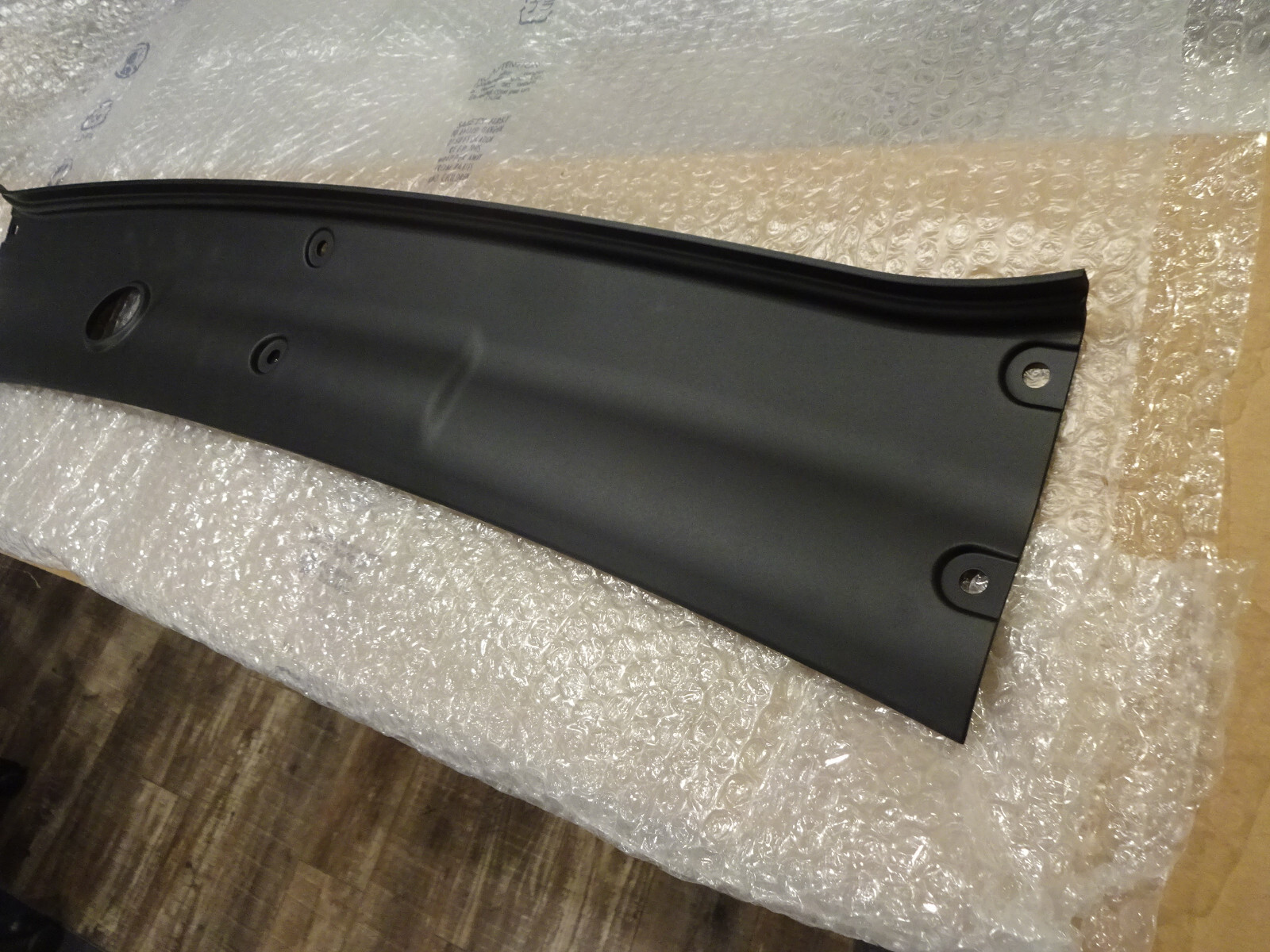 Ferrari 612 Engine Bay Central Panel (NEW) P/N 68311800