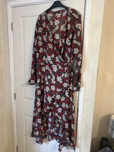 Boohoo Size 20 Floral Wrap Dress Fishtail Summer  - Picture 1 of 6