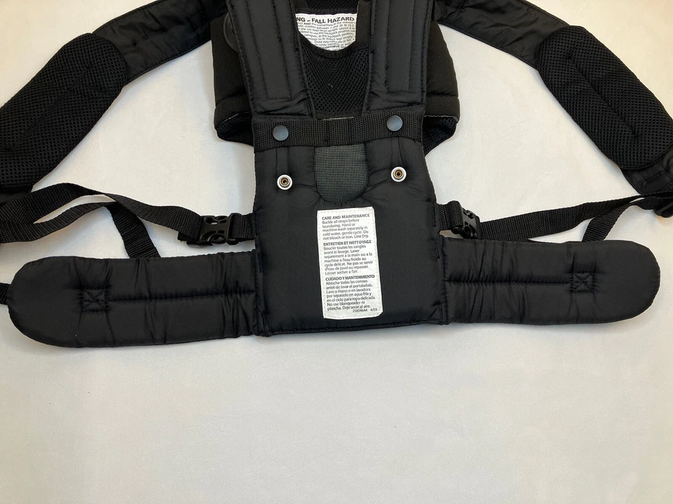 Portabebés Evenflo Snugli Original Gris y Negro Foto 3 de 4