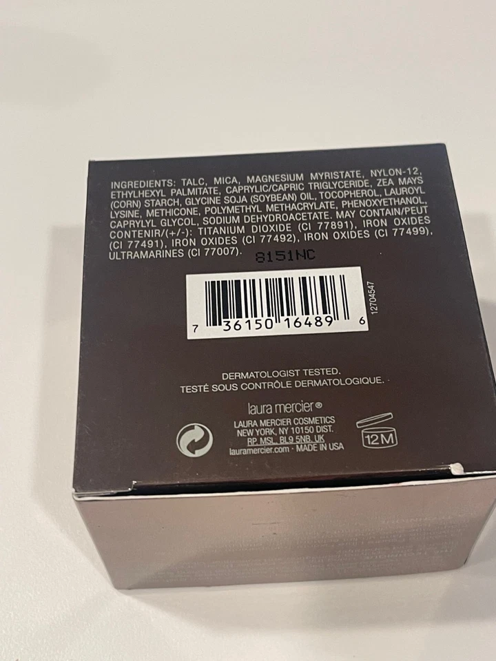 Laura Mercier Translucent Loose Setting Powder Glow - Medium Deep 1 oz. BNIB - Image 3 of 3