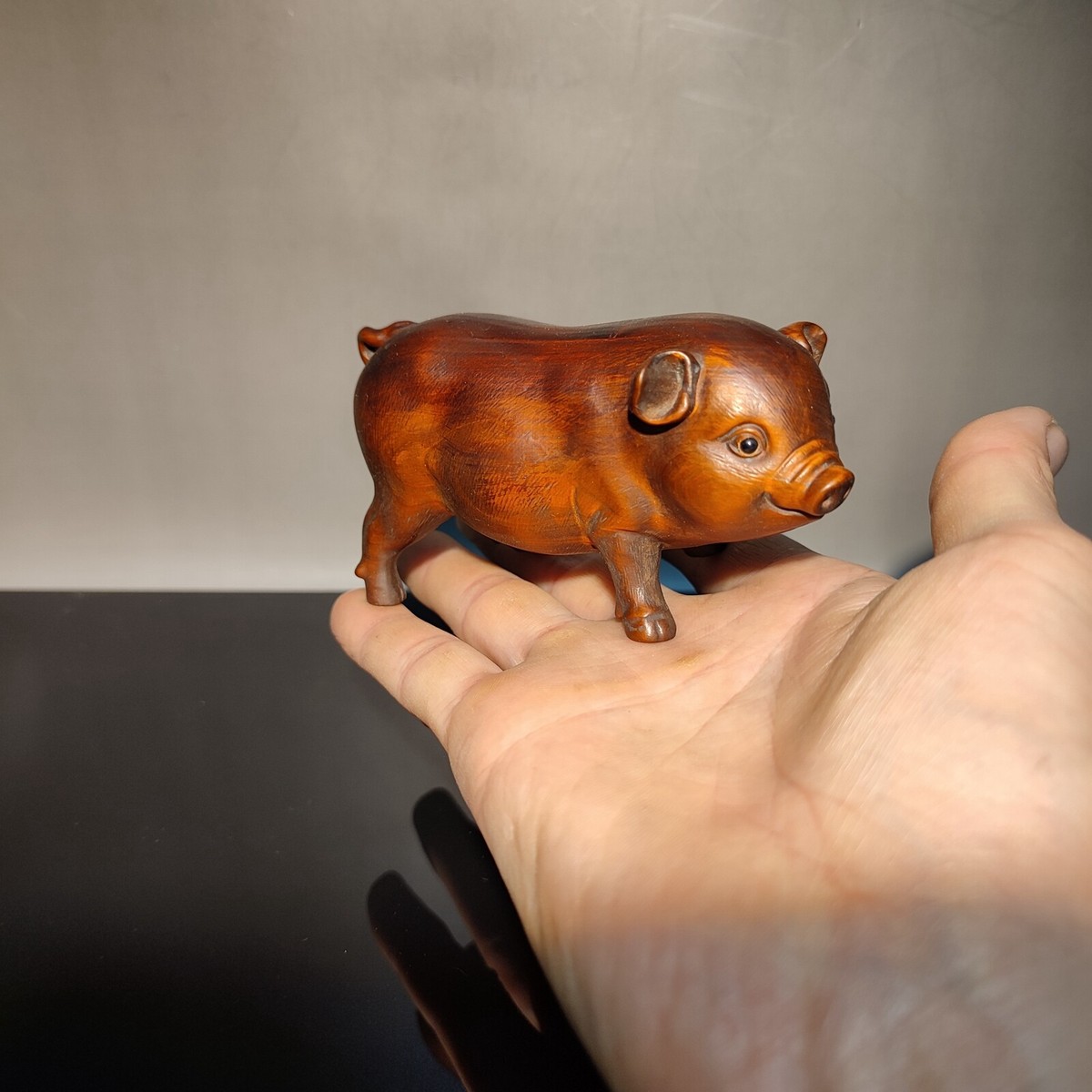Vintage Carved Wood Wooden Pig Statue Pet Mini-Musk Swine Gift