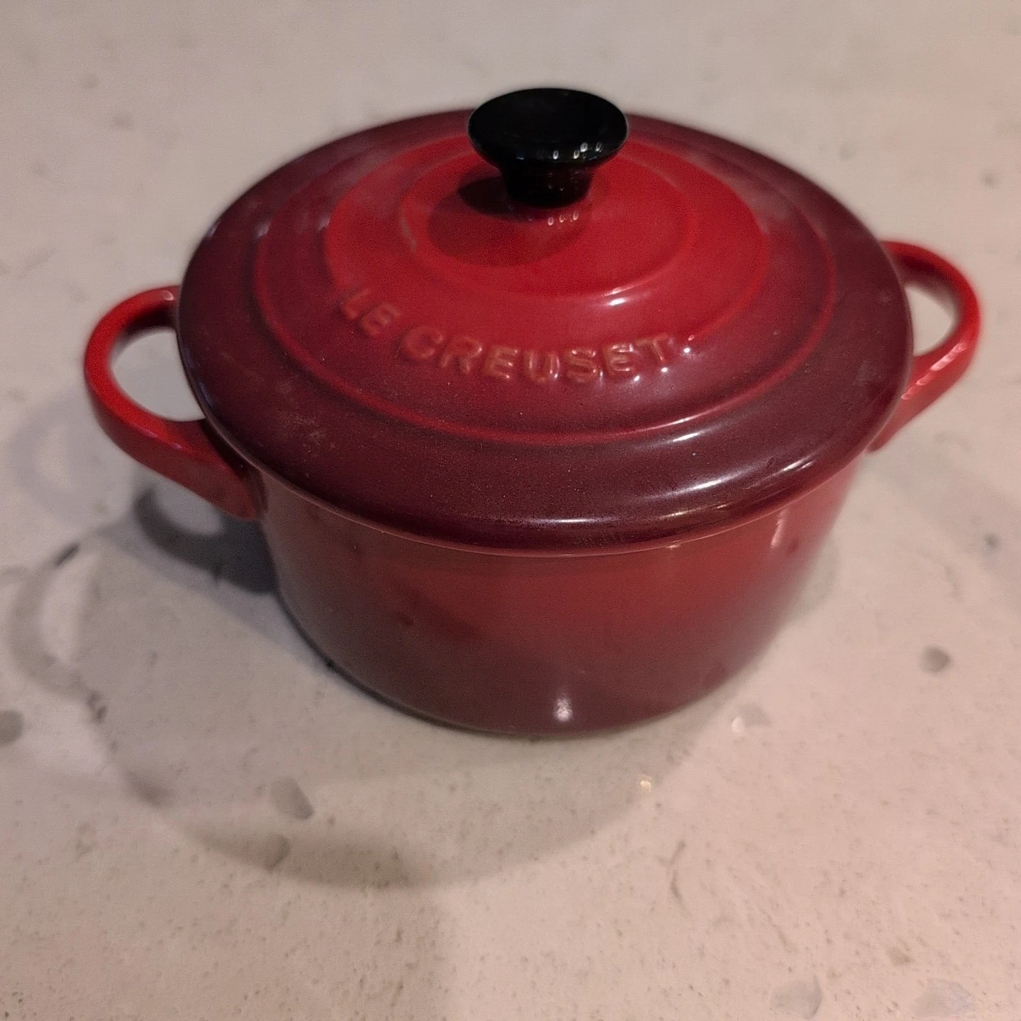 Le Creuset Mini Cocotte Round Dutch Oven with Lid Red Stoneware Small