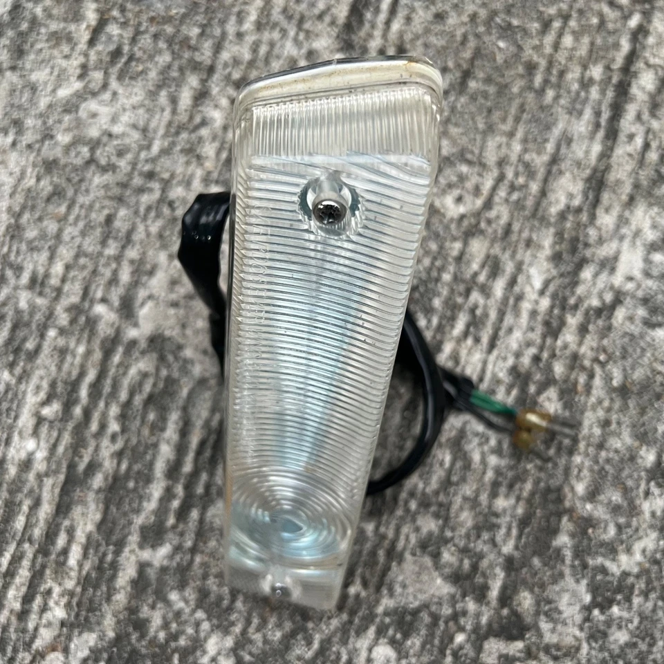 DATSUN CEDRIC P130 Front Parking Turn Signal Light Lamp RH Genuine NOS JAPAN - Image 4 of 4