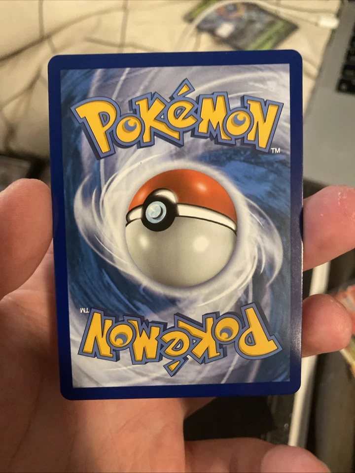 Alolan Exeggutor V 005/078 Pokémon GO Holo - Image 2 of 2