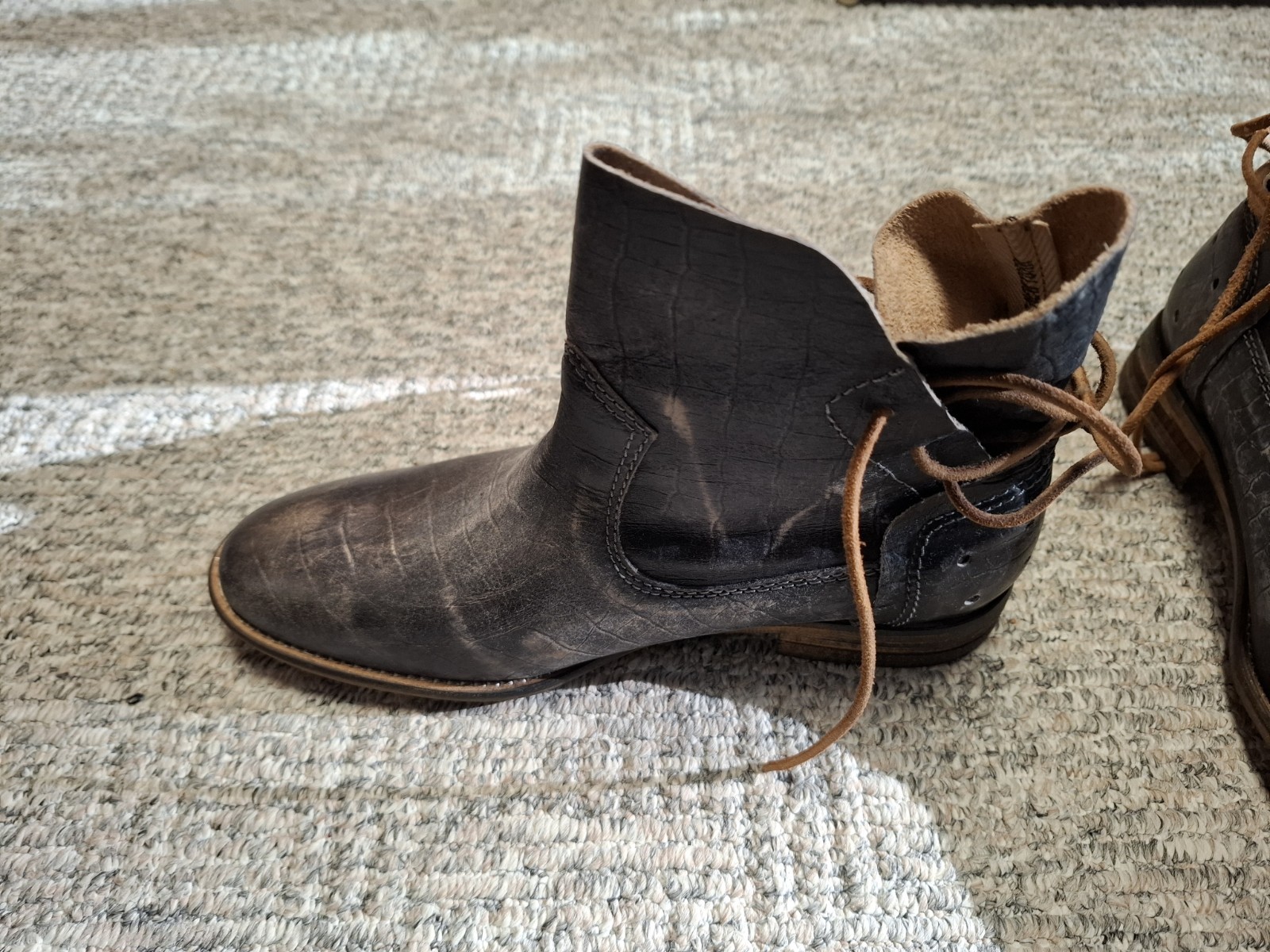 NEU Yellow Cab Chukka Stiefelette Leder schwarz Schnürung Knöchel EU 38 3