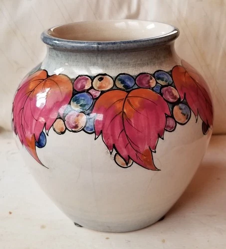 Weller art pottery by Frank Dedonatis, excellent condition, @6.5 tall