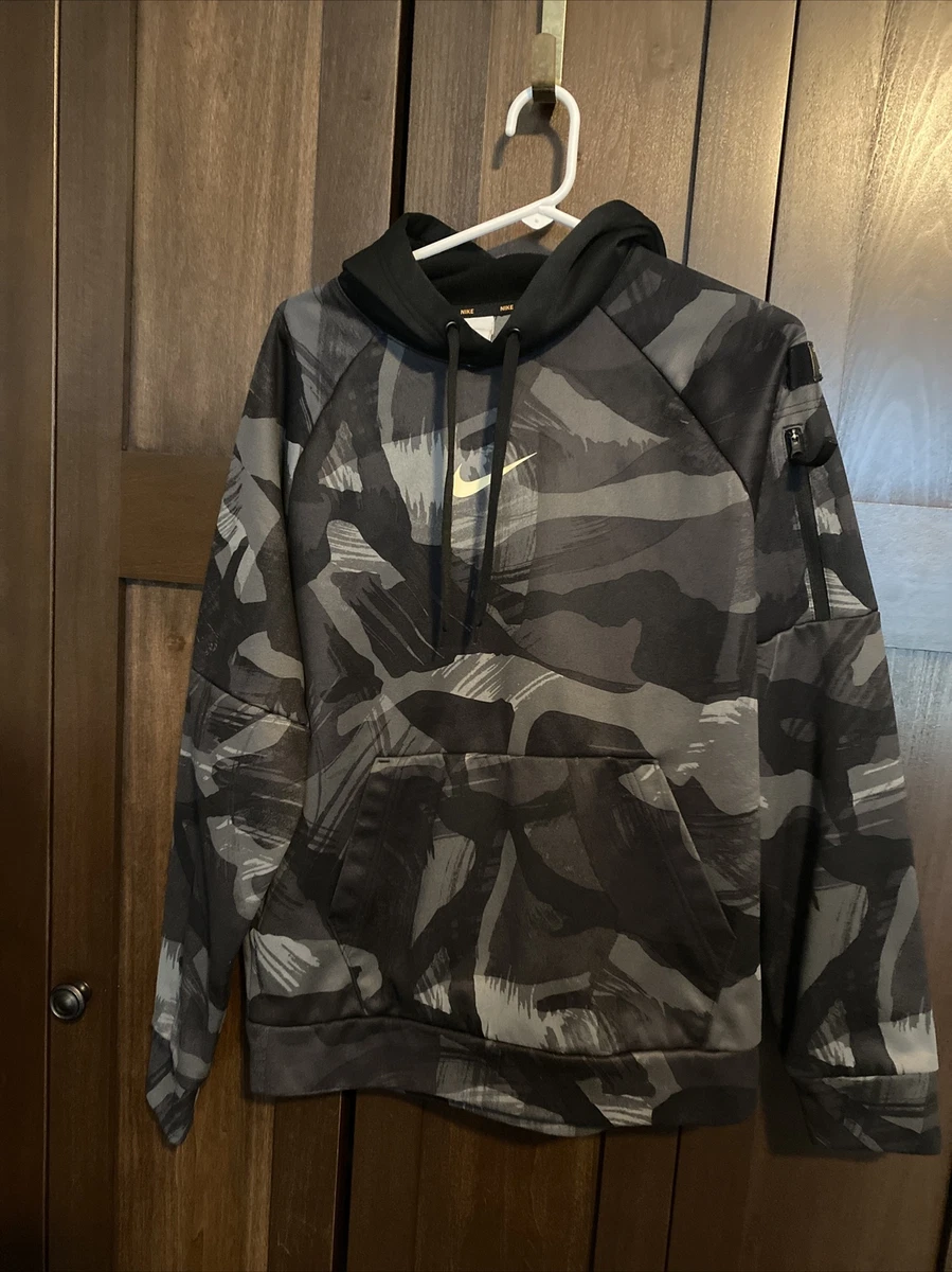 Men s Nike Therma FIT Allover Camo Fitness Hoodie Size M