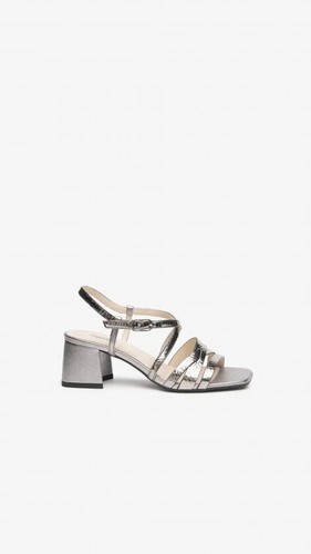 Sandales femme à talon carré style sabot camel