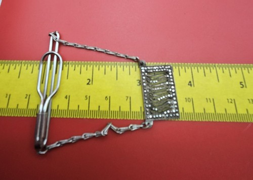 Sterling and Marcasite Marked F Vintage Art Deco Tie Clip Clasp Hanging Chain - Afbeelding 8 van 10