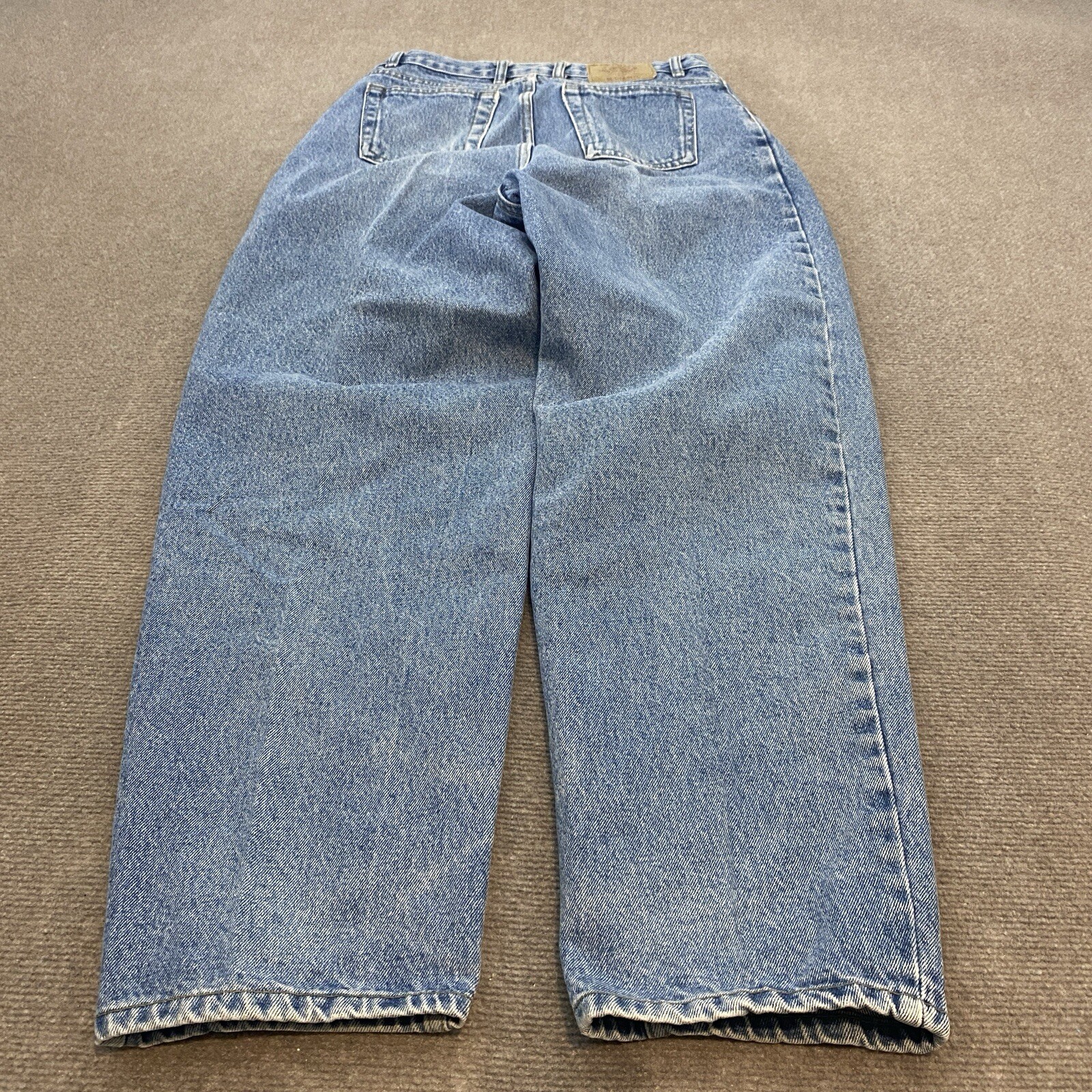 Vintage Bugle Boy Light Wash Baggy Tapered Mom Jeans Y2K Style 27W 29L High Waist Retro Fit