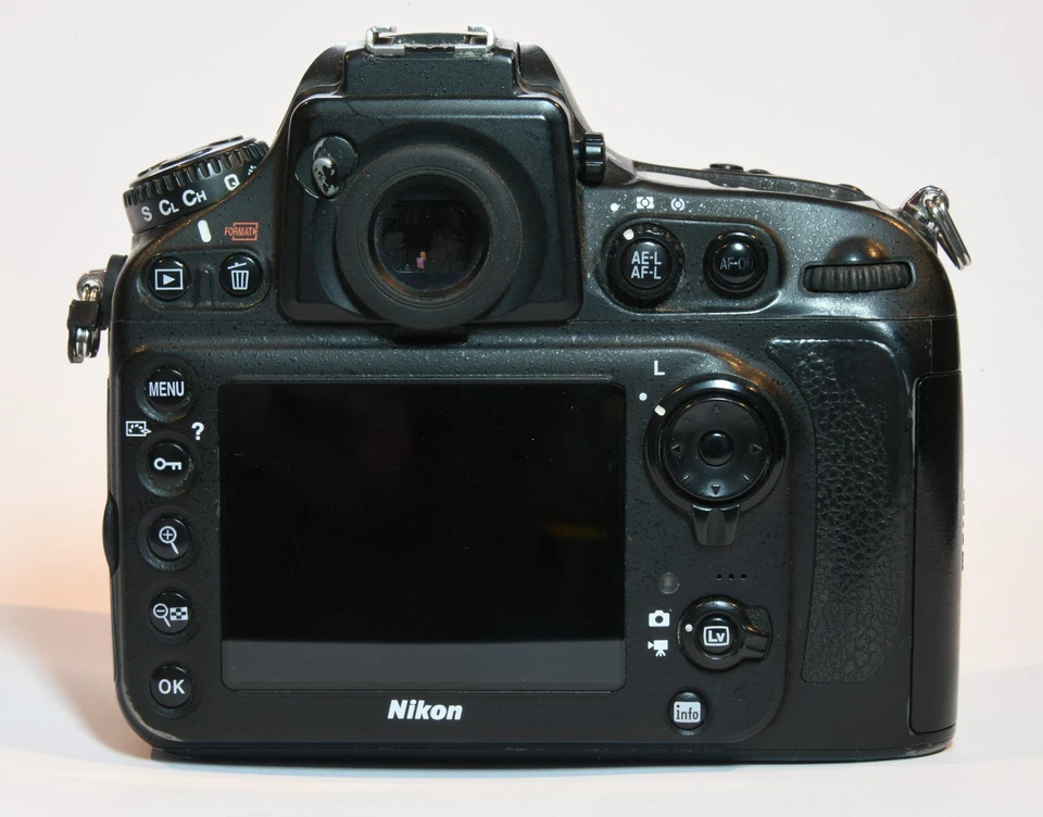 Nikon D800, photo 2 of 5