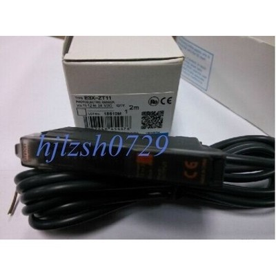 1PCS NEW   Optical Fiber Amplifier E3X-ZT11 *wq