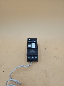 Murray MP215GF 2 Pole 15 Amp Type MP-GT GFCI Circuit Breaker.