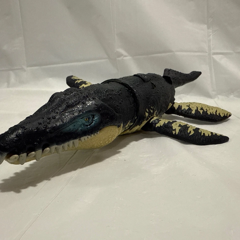 Jurassic World Dino Trackers Kronosaurus Wild Roar Mattel  - Tested Works - Image 2 of 4