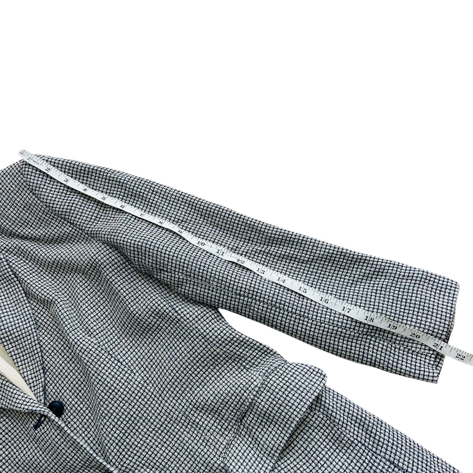 A.K.A. Eddie Bauer Womens Three Button Silk Blended Three Button Blazer Size 6 P image 10