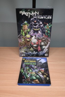 Batman / Teenage Mutant Ninja Turtles - Hardcover Book and Blu-Ray