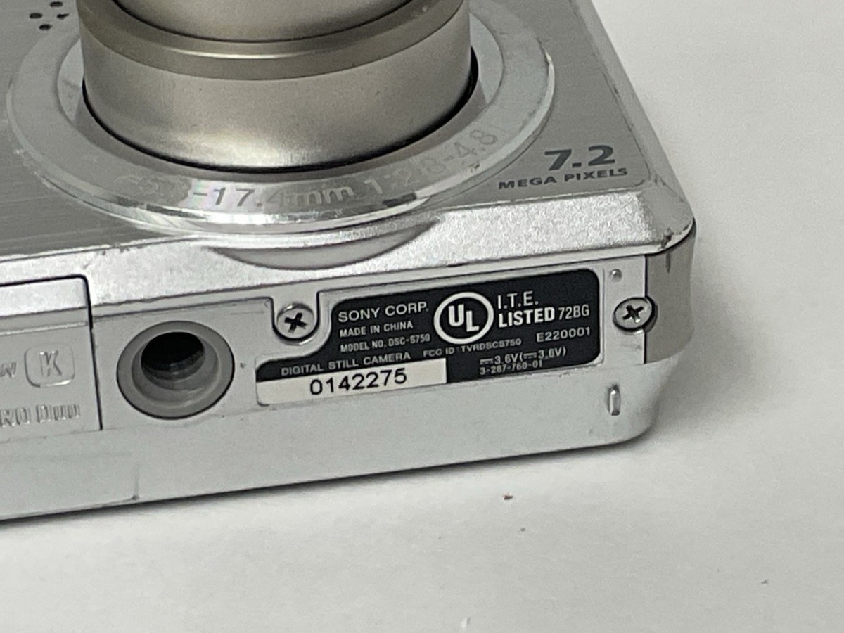 Sony Cyber-shot DSC-S750 7.2MP Digital Camera - Silver for sale