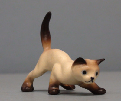Old Matte Hagen Renaker Creeping Siamese Cat