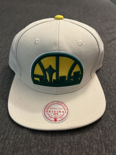 New Mitchell & Ness NBA Seattle Supersonics Snapback Hat Off White OSFA - Picture 1 of 6