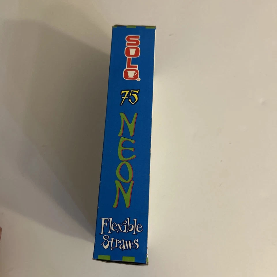 Pajitas flexibles SOLO NEON 75 ct. Clic mientras se doblan permanecen doblados 7 3/4" de largo Foto 4 de 4