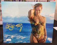 Surprise Ronda Rousey Autograph Cards, Belts in 2013 Topps UFC Knockout 22