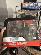 DC Collectibles Batman Beyond Batman and Bruce Wayne Action Figure Set