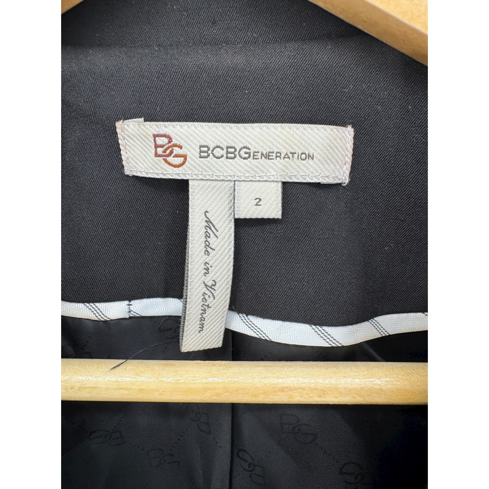 BCBGeneration Black Fitted Two-Button Blazer Jack… - image 3