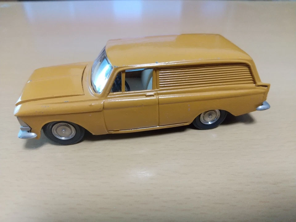 Vintage Rare Moskvitch 434 A6 Ref Saratov USSR NOVOEXPORT Tantal - Image 2 of 4