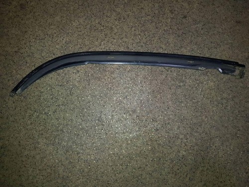 BMW 5 Touring E39 Scheinwerferverkleidung vorne links 51138159305 33961789