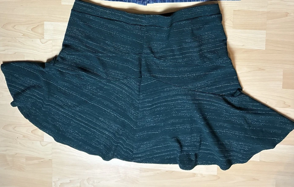 C&A Damen Winter-Jersey Rock Gr.XL-XXL Grün-Melange Wenig getragen top Zustand - Bild 4 von 4