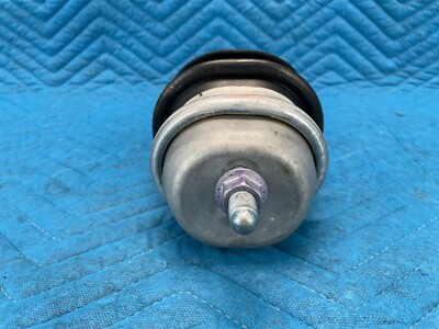 Lexus LS500 RWD Front Engine Mount RH or LH 12k 2018-2025 OEM | eBay