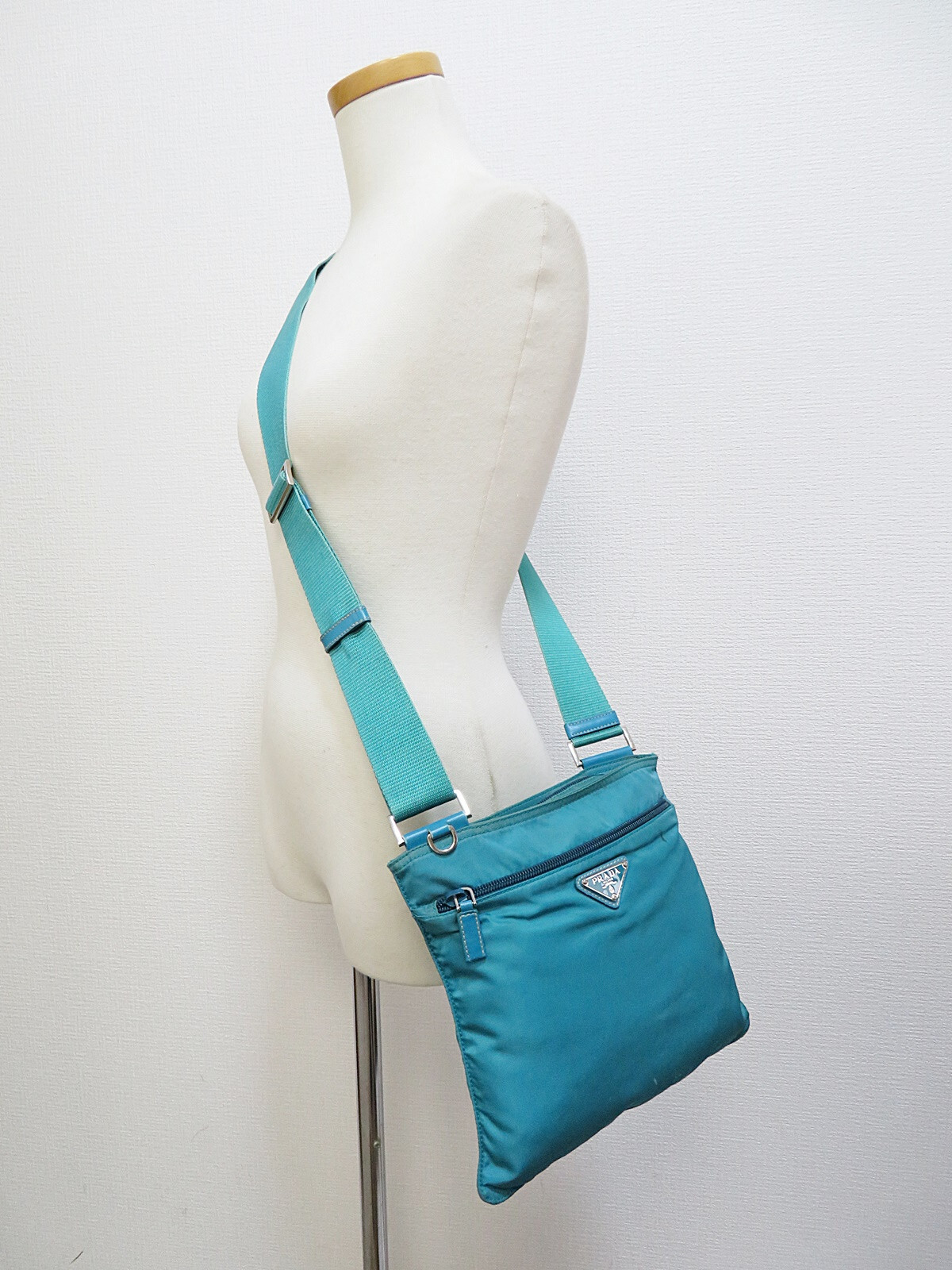 Authentic PRADA Turquoise Nylon Small Shoulder Cr… - image 10