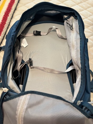 Osprey Fairview 55L Backpack - Women's Night Jungle Blue O/S WITH TAGS USED 1X! - Picture 10 of 13