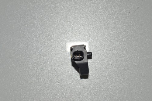 BMW G07 X7 G20 G30 F90 G31 G11 G12 G05 G06 Acceleration Sensor 9341546 - Picture 5 of 6