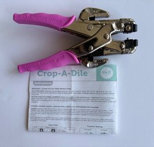 We R Memory Keepers Crop-A-Dile Hole Punch  Eyelet Setter Tool