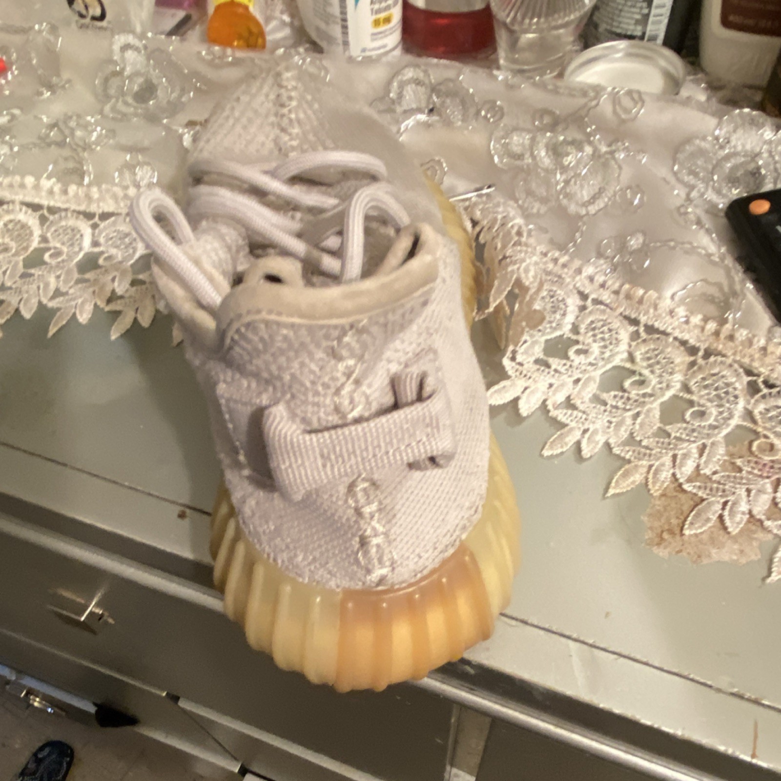 adidas Yeezy Boost 350 V2 Beige Primeknit Gum Sole Men's Athletic Sneaker thumbnail 3