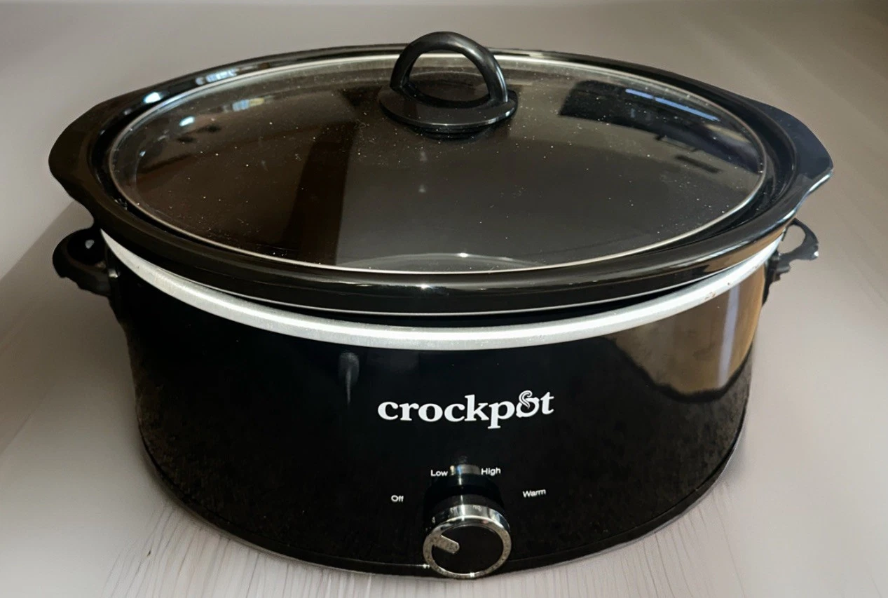 Crock-Pot 7 Quart Oval 3 Setting Manual Slow Cooker Black SCV700-B3-WM1-BR 270W