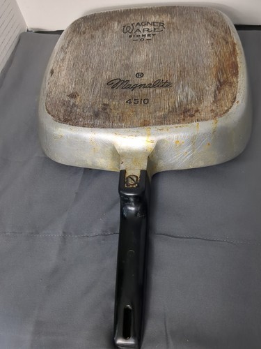 Vintage WAGNER WARE SIDNEY O MAGNALITE 4510 SQUARE 10" FRYING PAN WITH LID - Picture 6 of 10