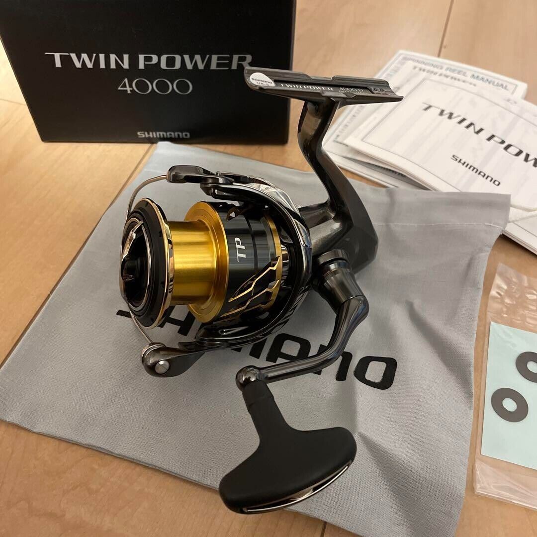 Shimano 20 TWIN POWER 4000 5.3 Spinning Reel New in Box