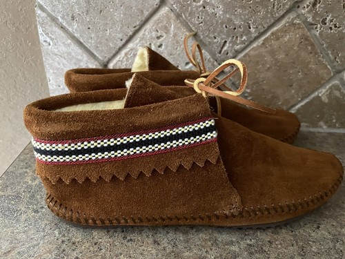 minnetonka moccasins brown suede laced braided pattern size 7 - Picture 2 of 6