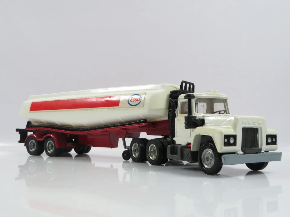 Corgi Major 1152 Mack Truck Esso Sattelzug Tanker Truck #8702 - Bild 4 von 4