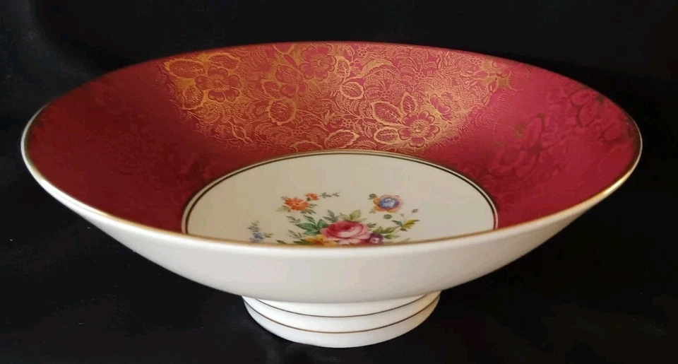 Minton "Brocade" Bone China Large Footed Fruit Bowl: 23cm Dia. 8cm Ht. - Image 2 of 4