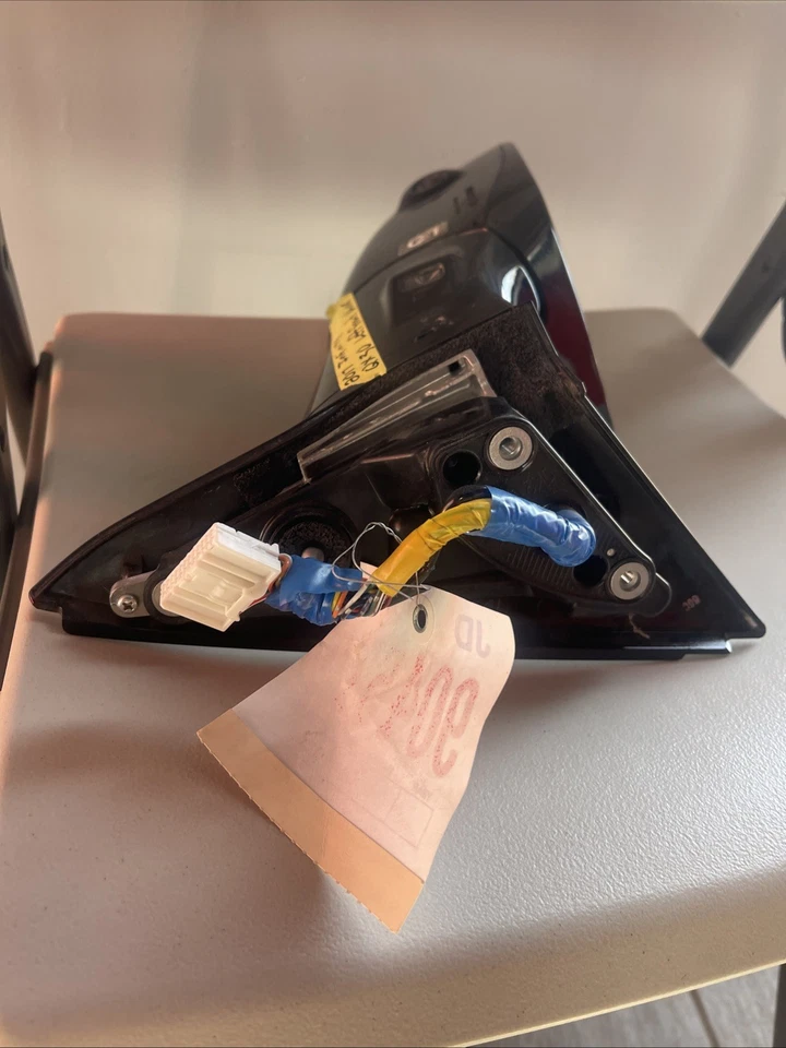 Conjunto de espejo retrovisor lateral del conductor Infiniti QX30 2017 negro fabricante de equipos originales usado 3645626 Foto 3 de 4