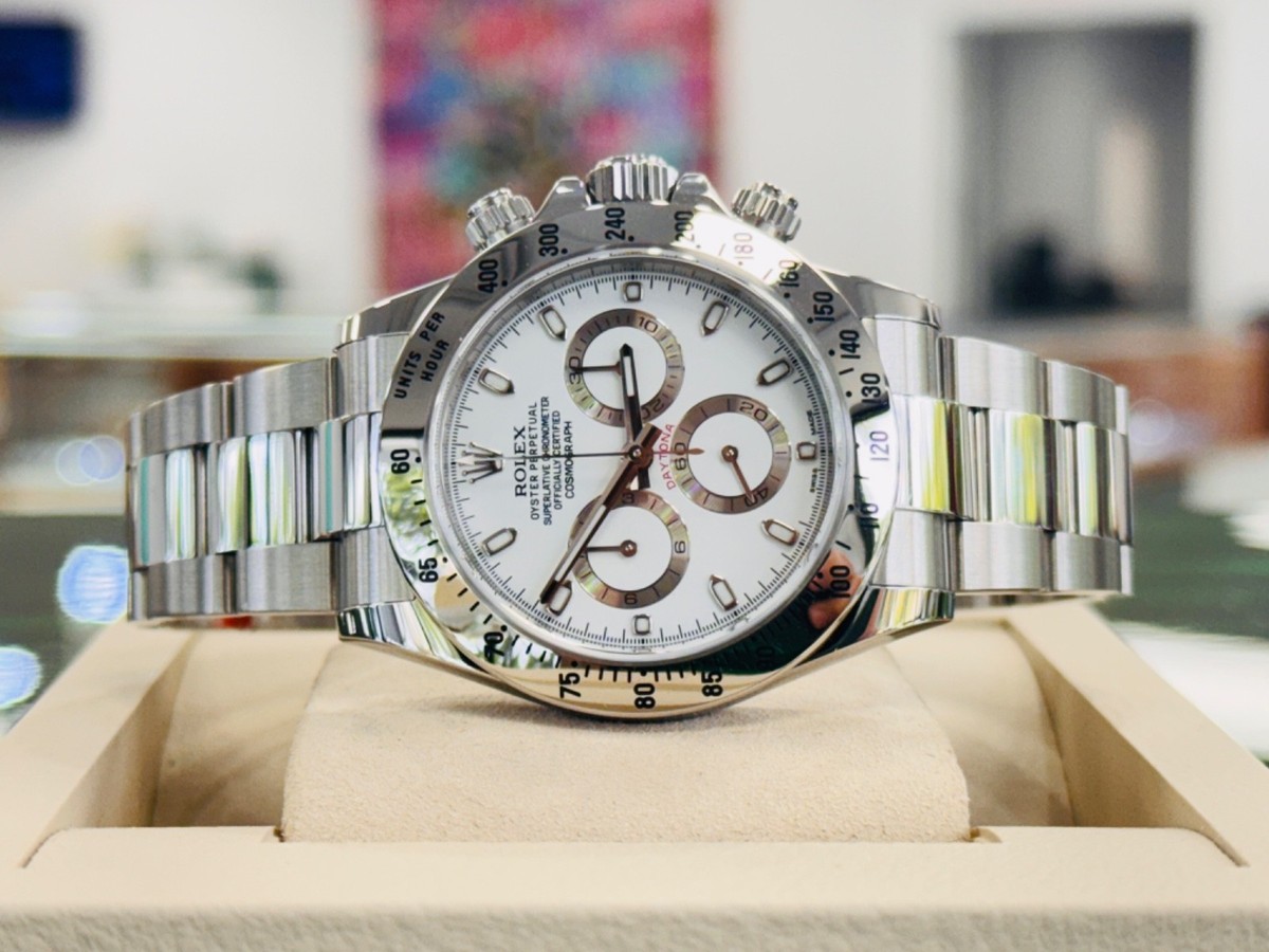 Rolex Cosmograph Daytona 116520 Oyster White Dial Steel Watch BOX