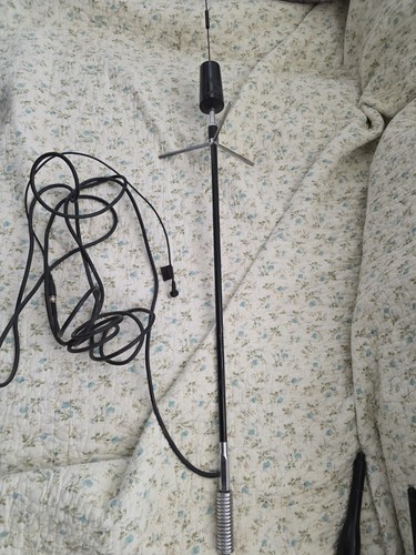 Wilson Cellular  Mobile Antenna w/ Cable Mount Hardware Spring Base Truck RV Car